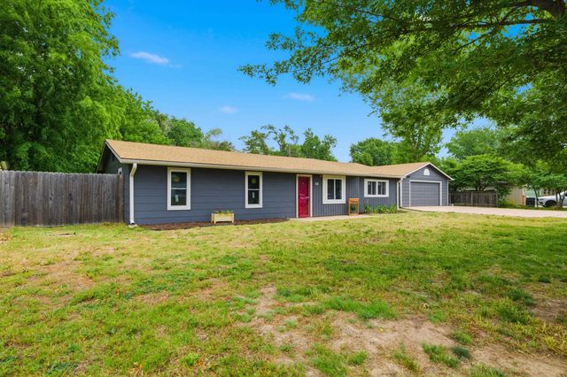 818 W 51st St S, Wichita, KS 67217