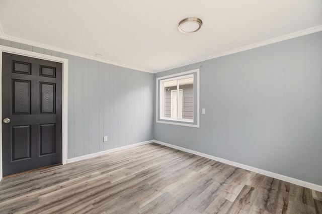 818 W 51st St S, Wichita, KS 67217