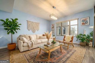 565 Peachtree Street NE 1207, Atlanta, GA 30308