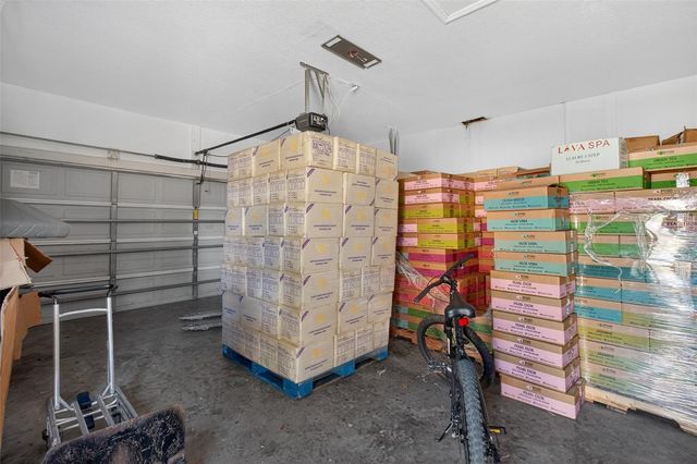 6310 PERSHING STREET NE, St Petersburg, FL 33702