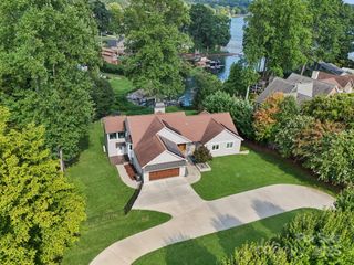 194 Ringneck Trail, Mooresville, NC 28117
