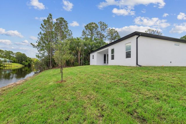 573 Joy Haven Drive, Sebastian, FL 32958