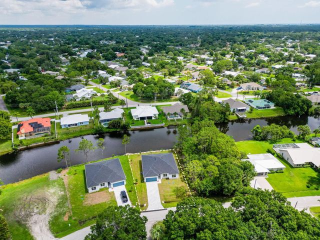 573 Joy Haven Drive, Sebastian, FL 32958