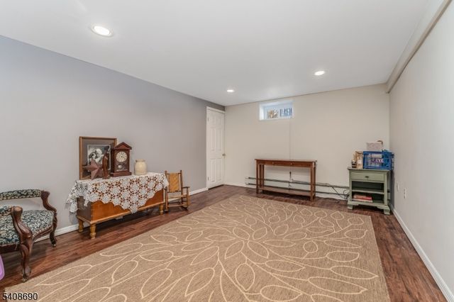 469 W Hill Rd, Lebanon Twp., NJ 08826