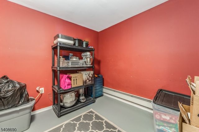 469 W Hill Rd, Lebanon Twp., NJ 08826