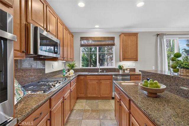 6043 Blossom Place, Rancho Cucamonga, CA 91739