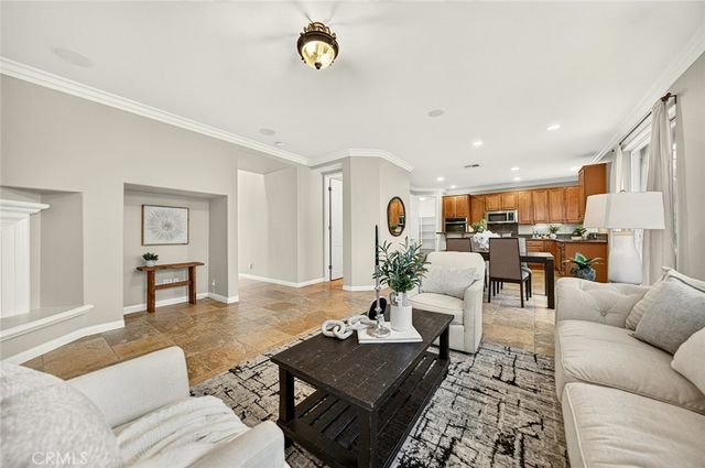 6043 Blossom Place, Rancho Cucamonga, CA 91739