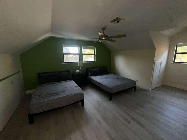 3855 NW 5th Avenue, Boca Raton, FL 33431