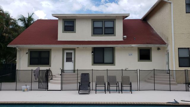 3855 NW 5th Avenue, Boca Raton, FL 33431