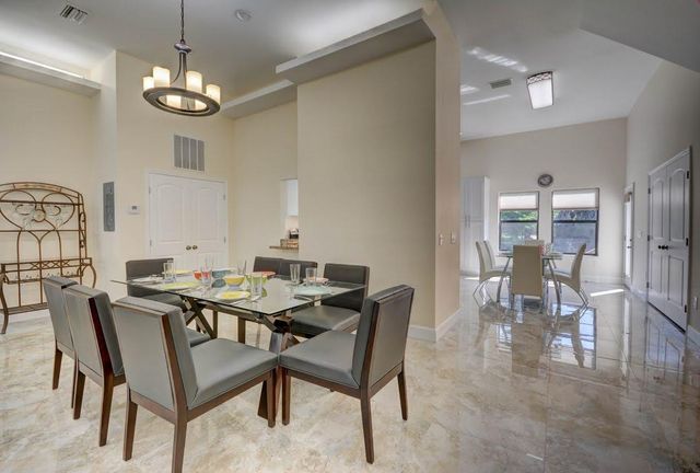 3855 NW 5th Avenue, Boca Raton, FL 33431