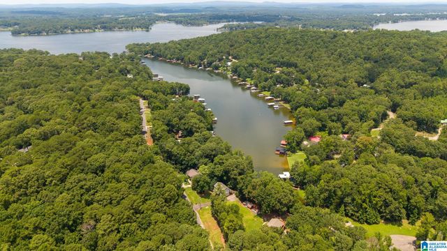 140 S LAKE SHORE DRIVE, Talladega, AL 35160