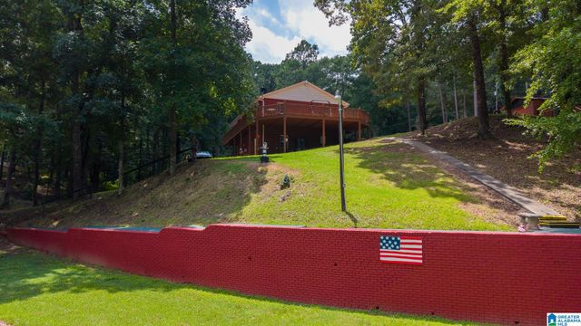 140 S LAKE SHORE DRIVE, Talladega, AL 35160