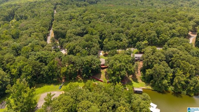 140 S LAKE SHORE DRIVE, Talladega, AL 35160