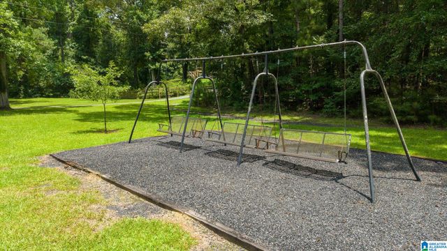 140 S LAKE SHORE DRIVE, Talladega, AL 35160