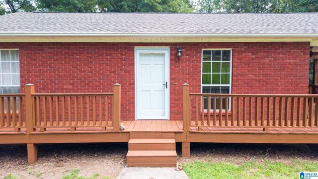 140 S LAKE SHORE DRIVE, Talladega, AL 35160