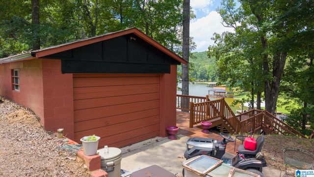140 S LAKE SHORE DRIVE, Talladega, AL 35160