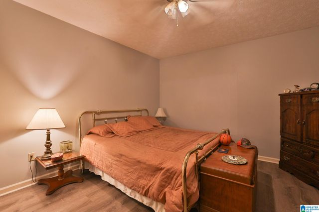 140 S LAKE SHORE DRIVE, Talladega, AL 35160