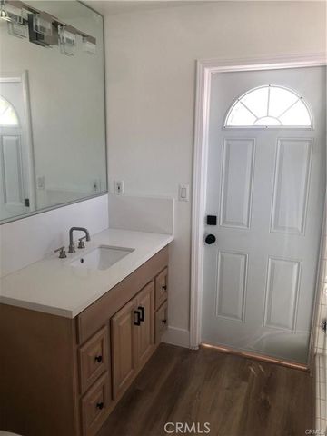 1951 Midvale, Los Angeles, CA 90025