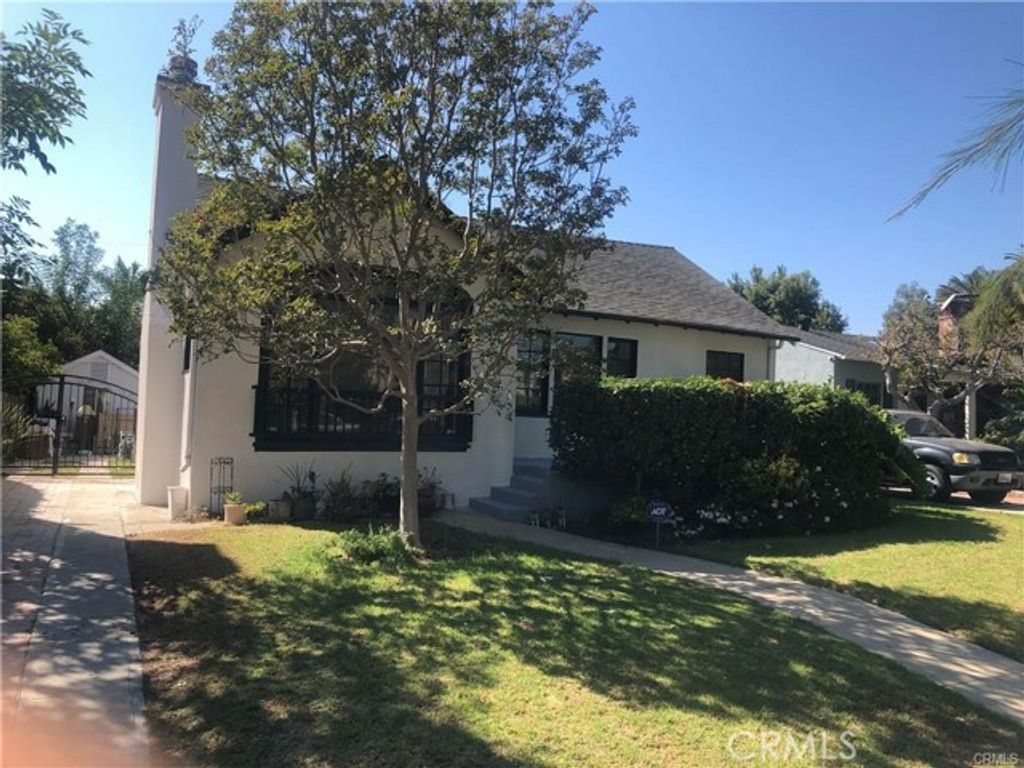 1951 Midvale, Los Angeles, CA 90025