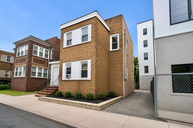 395 S 15Th St, Newark City, NJ 07103