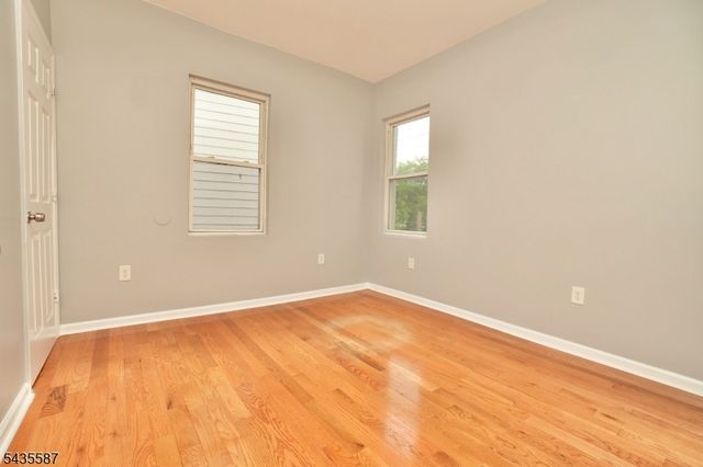 395 S 15Th St, Newark City, NJ 07103