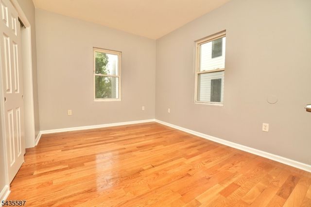 395 S 15Th St, Newark City, NJ 07103