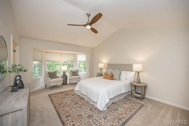 2041 Avalon Ridge Circle, Fenton, MO 63026