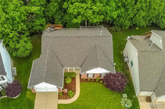 2041 Avalon Ridge Circle, Fenton, MO 63026