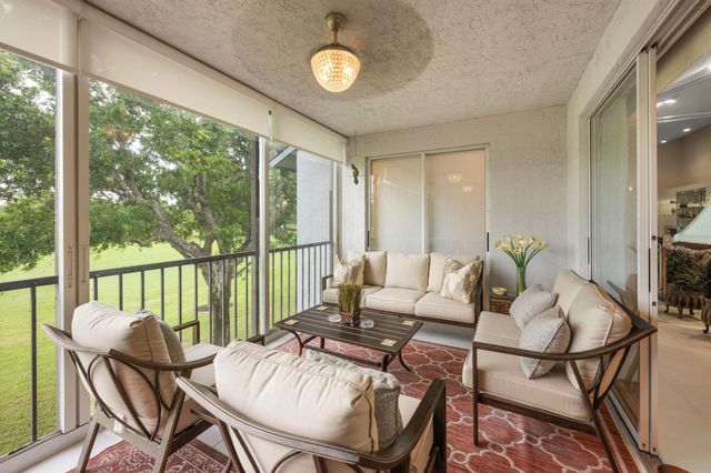 11602 Briarwood Circle 4, Boynton Beach, FL 33437