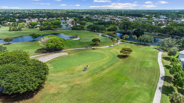 11602 Briarwood Circle 4, Boynton Beach, FL 33437