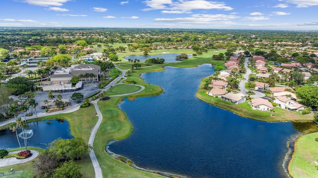 11602 Briarwood Circle 4, Boynton Beach, FL 33437