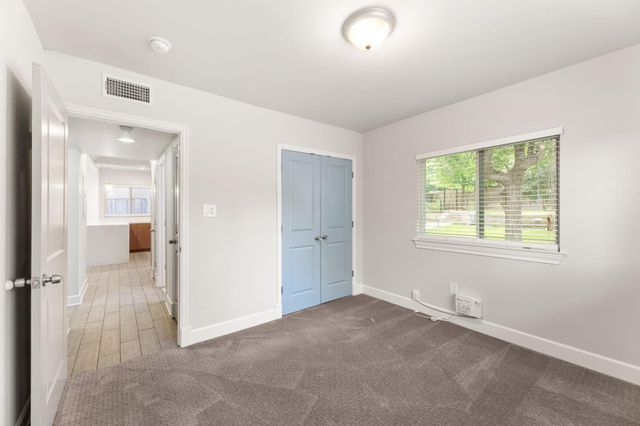 2309 Newfield LN, Austin, TX 78703