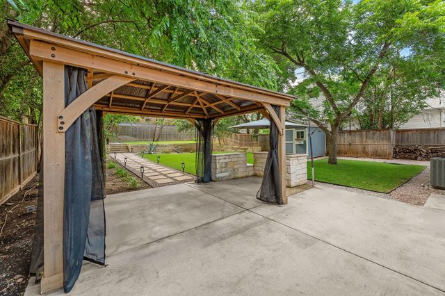 2309 Newfield LN, Austin, TX 78703