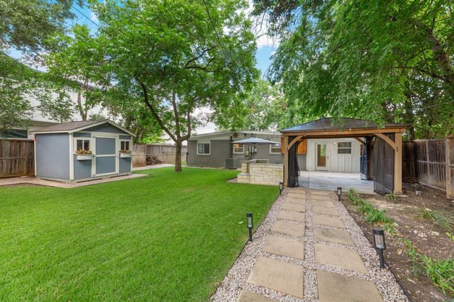 2309 Newfield LN, Austin, TX 78703