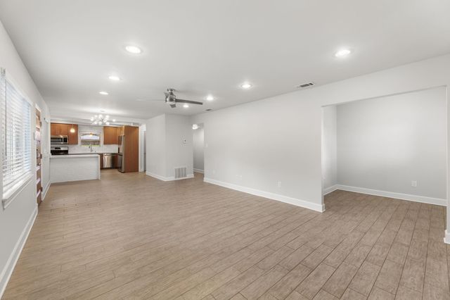 2309 Newfield LN, Austin, TX 78703