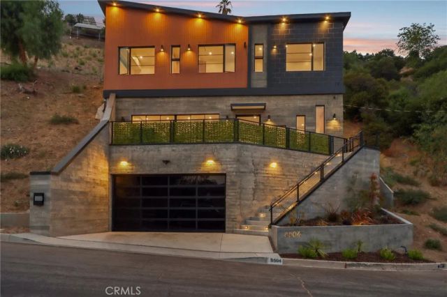 8504 Outland View Drive, Sun Valley, CA 91352