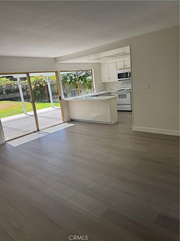 10234 Janaca Circle, Fountain Valley, CA 92708