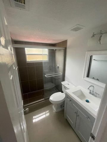 421 Kirk Road, Palm Springs, FL 33461