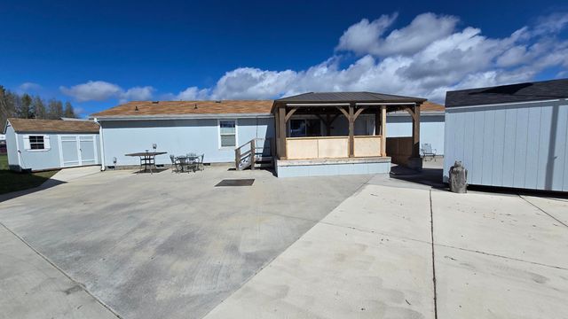 32315 Modoc Point Road, Chiloquin, OR 97624