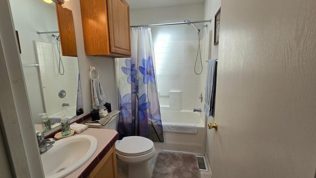 32315 Modoc Point Road, Chiloquin, OR 97624