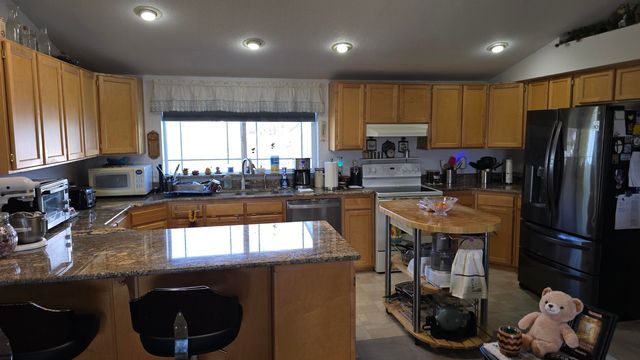 32315 Modoc Point Road, Chiloquin, OR 97624