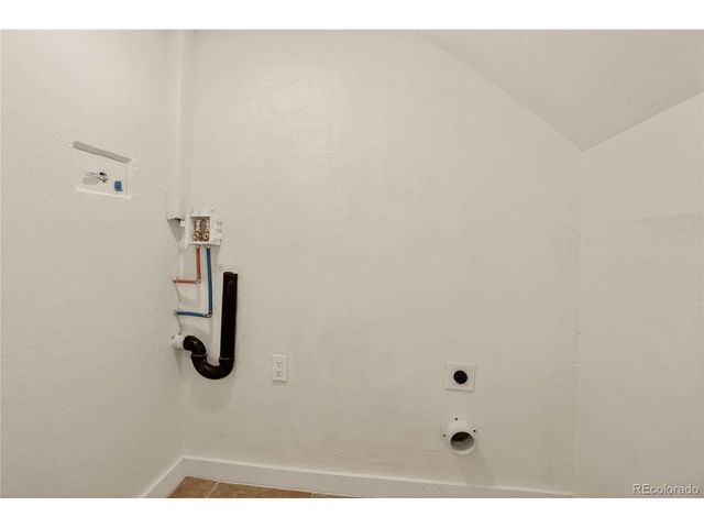 2771 W 1st Ave, Denver, CO 80219