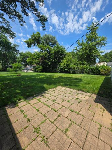 58 Deerpath Road, Merrillville, IN 46410