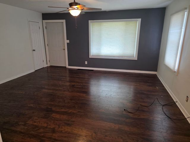 58 Deerpath Road, Merrillville, IN 46410