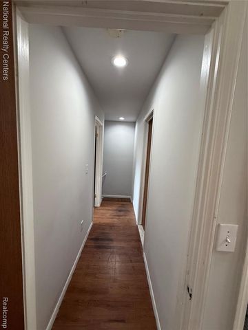 41803 Langley Drive, Sterling Heights, MI 48313