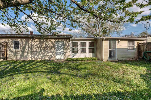 2468 Culverson Avenue, Evansville, IN 47714