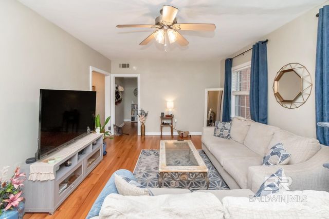 214 Upham Street 17c, Mobile, AL 36607