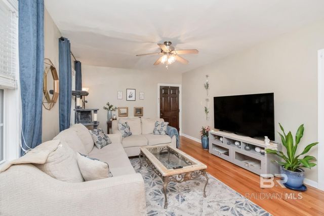 214 Upham Street 17c, Mobile, AL 36607