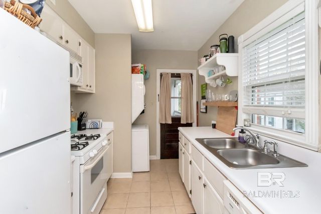 214 Upham Street 17c, Mobile, AL 36607