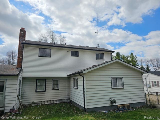 6733 Mayfair Road, Shelby Twp, MI 48317